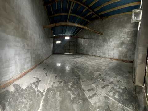 комерційна за адресою Польова, 1