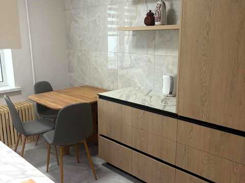 квартира за адресою Дмитрівська вул., 1