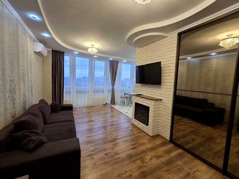 квартира за адресою Соборності просп. (Возз'єднання), 30