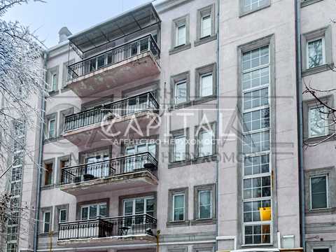 комерційна за адресою Шовковична вул., 7-А