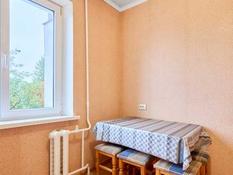 квартира за адресою с. Катюжанка, Заводська вул., 18