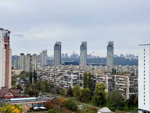 квартира по адресу Павла Тычины просп., 20