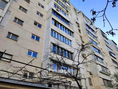 квартира за адресою Одеса, Академіка Заболотного вул., 67
