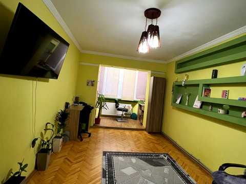 квартира за адресою Гната Хоткевича вул., 65-А
