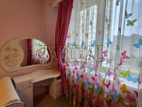 квартира по адресу Анны Ахматовой ул., 15