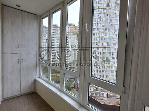 квартира по адресу Анны Ахматовой ул., 15