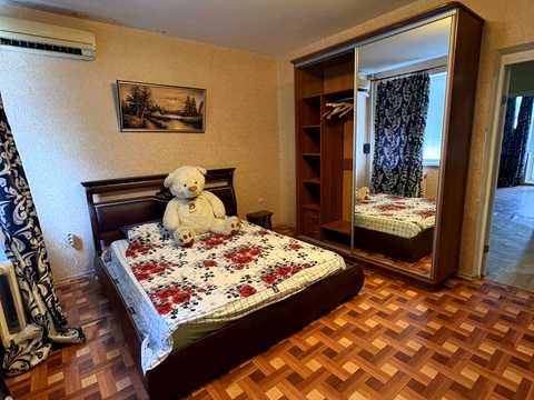 квартира за адресою Академіка Заболотного вул., 71 к1
