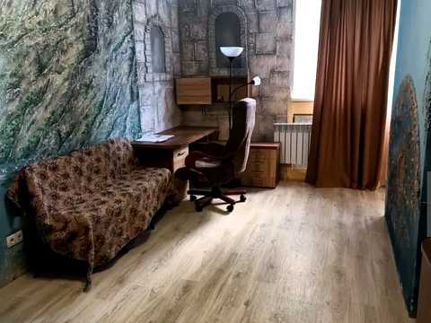 квартира за адресою Ярослава Гашека бульв., 24