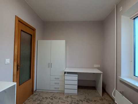 квартира за адресою Анни Ахматової вул., 8