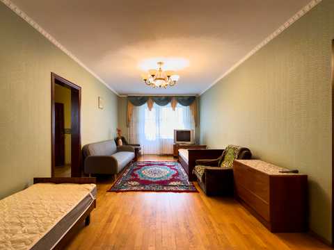 квартира за адресою Срібнокільська вул., 8-А