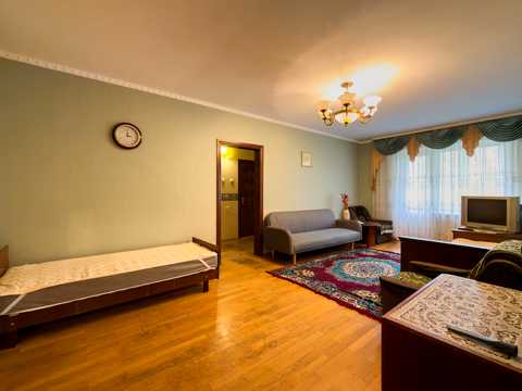 квартира за адресою Срібнокільська вул., 8-А