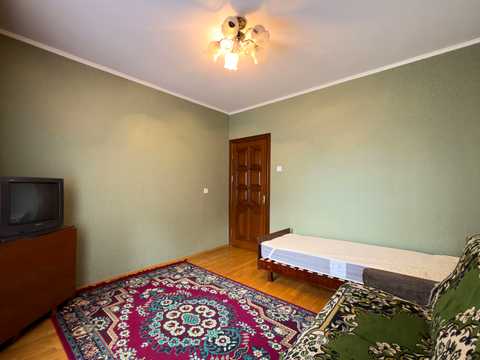 квартира за адресою Срібнокільська вул., 8-А