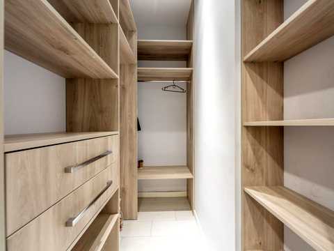 квартира за адресою Василя Тютюнника вул. (Анрі Барбюса), 28-А
