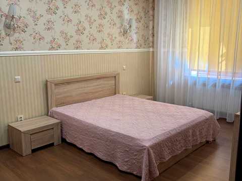 квартира по адресу Сергія Берегового ул. (Мартиросяна), 15