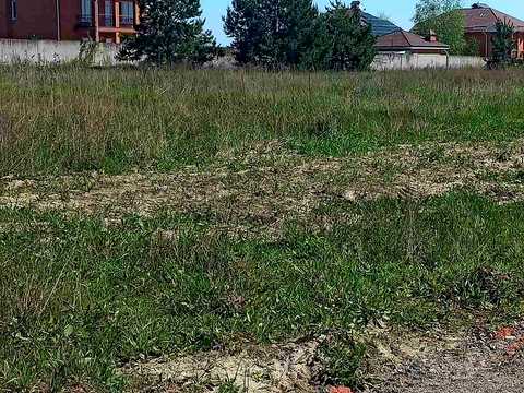 участок по адресу Калинова