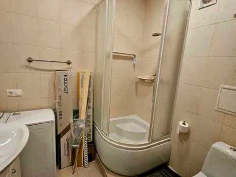 квартира за адресою Різницька вул., 6