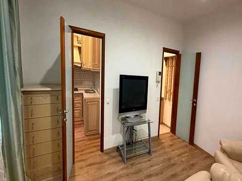 квартира за адресою Різницька вул., 6