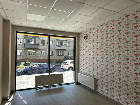 комерційна за адресою Замарстинівська вул. (Калініна), 127