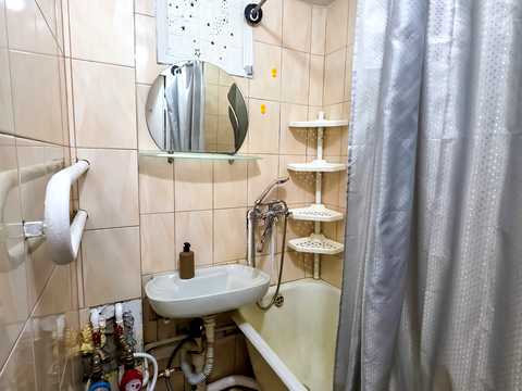 квартира за адресою Дарницький бульв., 15
