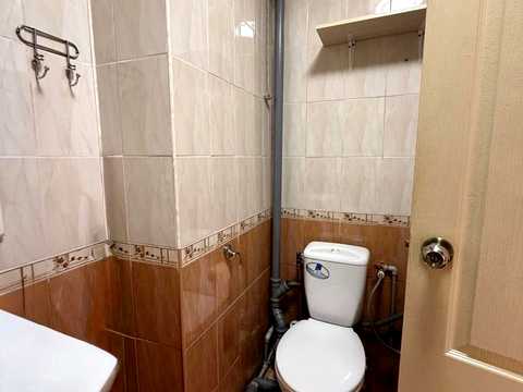 квартира за адресою Академіка Корольова вул., 65