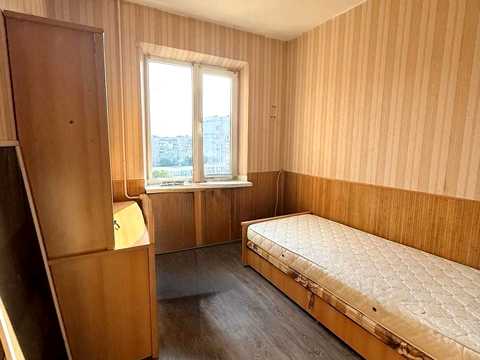 квартира за адресою Академіка Корольова вул., 65
