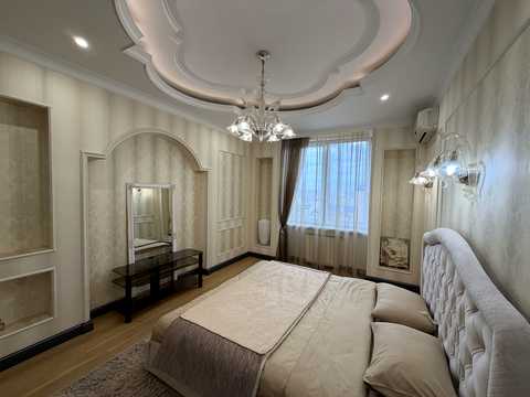 квартира за адресою Дмитрівська вул., 82