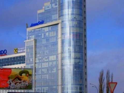 комерційна за адресою Харківське шосе, 201