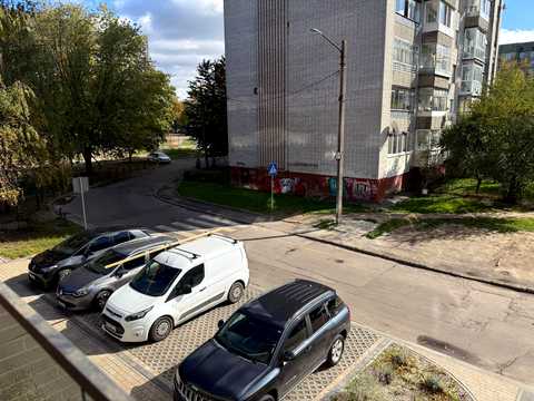квартира за адресою Морозна вул., (Будинок)