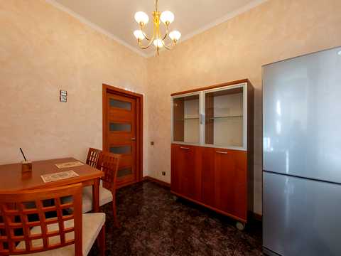 квартира за адресою Воздвиженська вул., 21/23