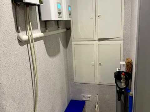 дом по адресу Євгена Коновальця ул.