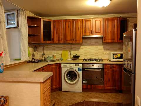 квартира за адресою Канатна вул., 1б