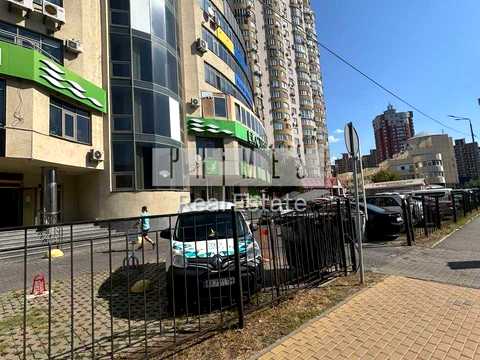 комерційна за адресою Дніпровська набережна вул., 23