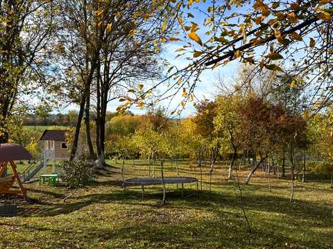 дом по адресу Поперечна, 1