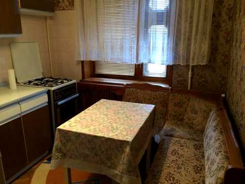 квартира за адресою Небесної Сотні просп. (Маршала Жукова), 30