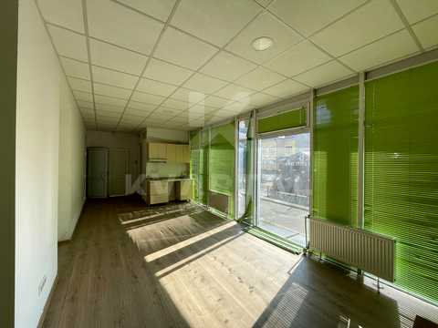 коммерческая по адресу Центральная ул., 33-В
