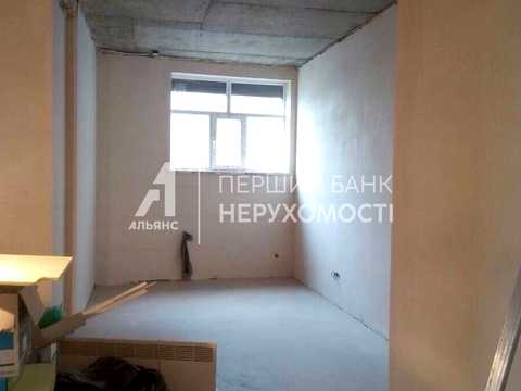 комерційна за адресою Небесної Сотні просп. (Маршала Жукова), 3А/1