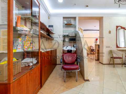 коммерческая по адресу Владимира Ивасюка просп. (Героїв Сталінграду), 10-А