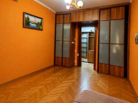 квартира за адресою Джона Маккейна вул. (Івана Кудрі), 38