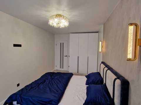 квартира по адресу Злуки просп., 7