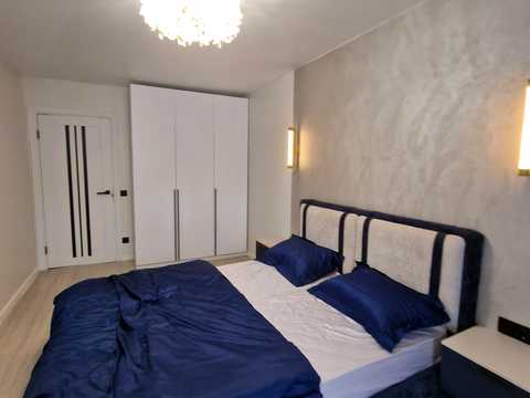 квартира по адресу Злуки просп., 7