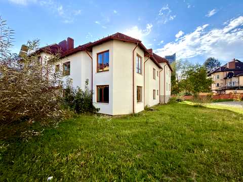 коммерческая по адресу Бориславская ул., 49