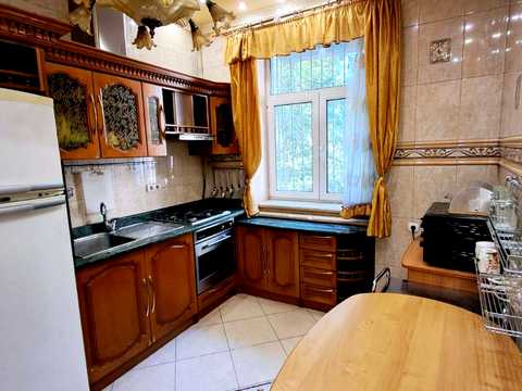 квартира за адресою Михайла Грушевського вул., 34/1