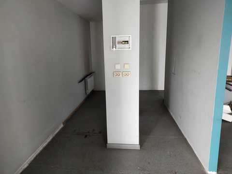 комерційна за адресою Велика Окружна вул., 3