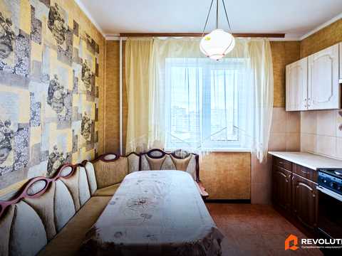 квартира за адресою Радунська вул., 42/10