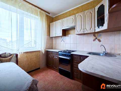 квартира за адресою Радунська вул., 42/10
