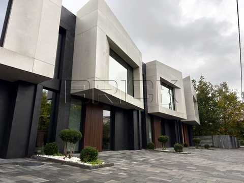 будинок за адресою с. Крюківщина, Освіти вул., 8