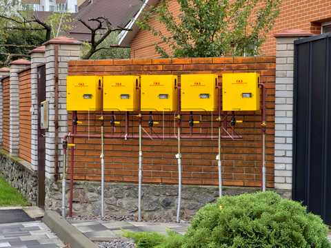 будинок за адресою с. Крюківщина, Освіти вул., 8