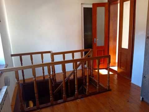 будинок за адресою  Мирне, Виноградна, 8