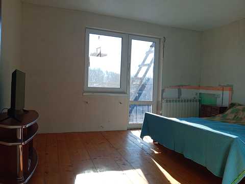 будинок за адресою  Мирне, Виноградна, 8