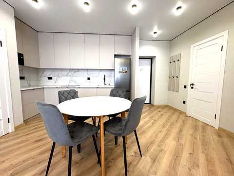 квартира за адресою Борткевича вул., 7